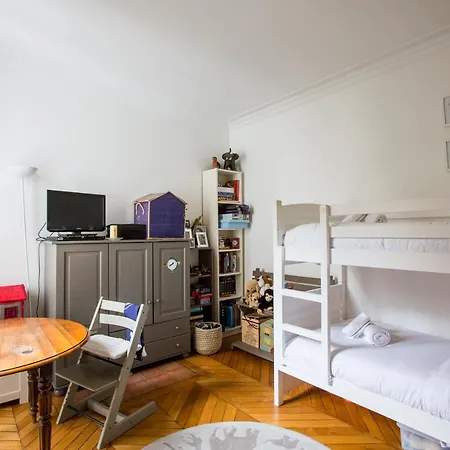 Veeve Nest Near The Arc De Triomphe Paris